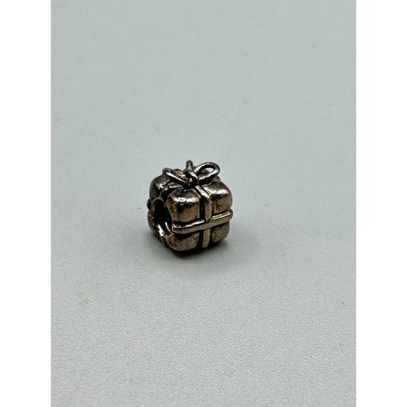 Pandora Sliding Charm Gift Box Present Sterling Silver Bracelet Charm - Picture 3 of 6